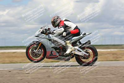 media/Apr-26-2024-TrackDaz (Fri) [[c4b677d280]]/B Group/120pm (Wheelie Bump)/